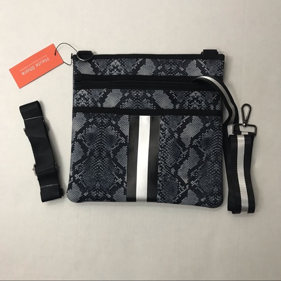 NWT Haute Shore Peyton Vogue Gray Python Crossbody - Picture 5 of 6